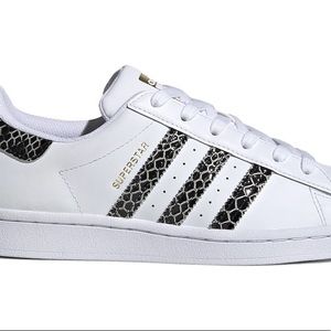 RARE Adidas superstar python detail